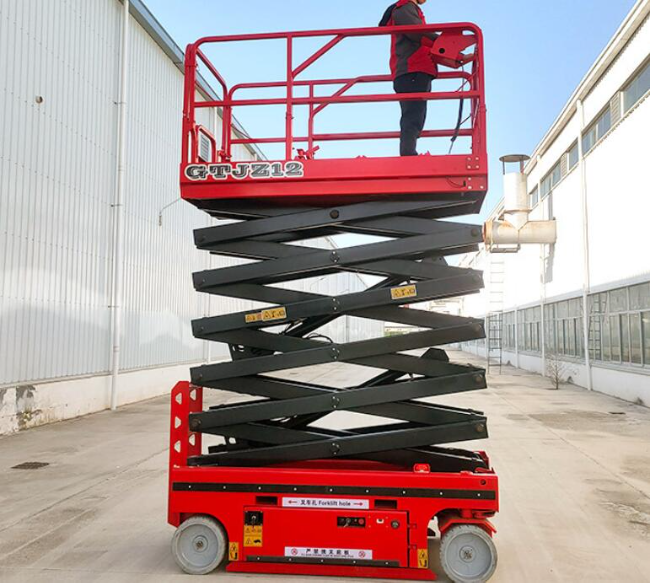 平昌自行走移动式升降机