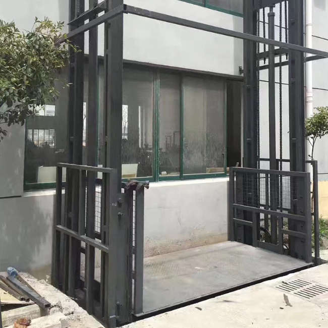 平昌5吨室外升降货梯